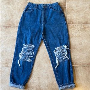 Vintage LEE high waisted distressed jeans